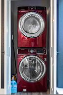 Stunning 3rd St Escape 6th Street 4 min Walk