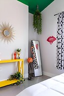 Heated Pool Haven w Hot Tub Downtown 3 mi