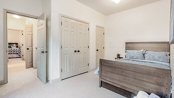Upstay - Govalle Get-a-way