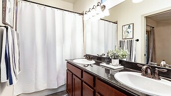 Upstay - Govalle Get-a-way