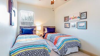 Upstay - Govalle Get-a-way