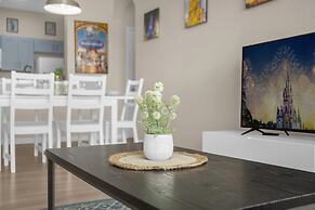 Modern 3BR Condo Home - Disney Adjacent