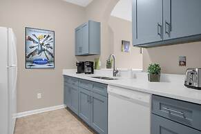 Modern 3BR Condo Home - Disney Adjacent