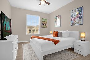 Modern 3BR Condo Home - Disney Adjacent