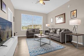 Modern 3BR Condo Home - Disney Adjacent