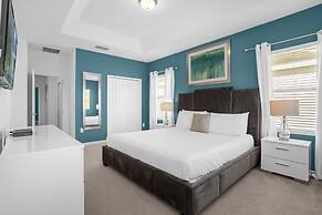 Upstay - Family Resort Home w Pool Cinema Games