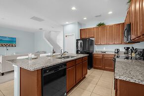 Upstay - Family Resort Home w Pool Cinema Games