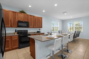 Upstay - Family Resort Home w Pool Cinema Games