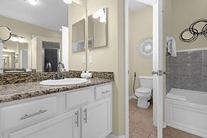 Upstay - New Home Near Disney w Private Pool BBQ