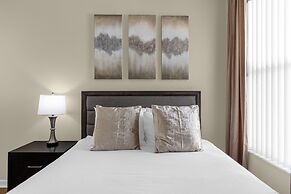 Upstay - New Home Near Disney w Private Pool BBQ