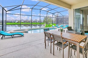 Waterfront Pet-friendly Home w Pool-spa-games-bbq