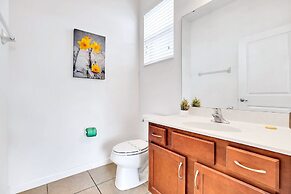 Waterfront Pet-friendly Home w Pool-spa-games-bbq