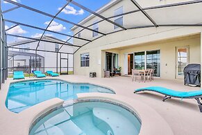 Waterfront Pet-friendly Home w Pool-spa-games-bbq