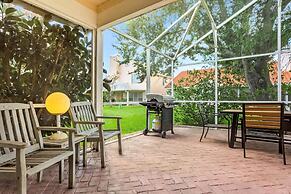 Spacious Home w Garden BBQ and Games at Golf Club