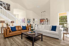 Spacious Home w Garden BBQ and Games at Golf Club