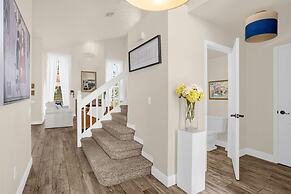 Spacious Home w Garden BBQ and Games at Golf Club