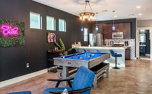 Upstay - East Austin Home w Yard Games Fire Pit