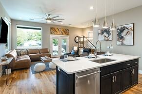 Upstay - Newly Built Modern Home w Private Pool