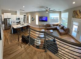 Upstay - Newly Built Modern Home w Private Pool