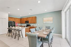 Resort Home w Pool Games BBQ - Near Disney