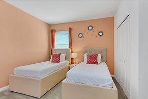 Resort Home w Pool Games BBQ - Near Disney