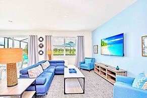 16-guest Lakefront Home w Pool-cinema-games