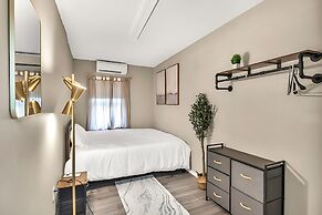 Upstay - Lakeside Getaway - Pool Hot Tub Games