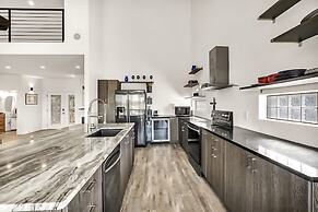 Upstay - Lakeside Getaway - Pool Hot Tub Games