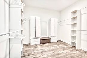 Upstay - Lakeside Getaway - Pool Hot Tub Games