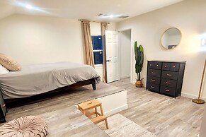 Upstay - Lakeside Getaway - Pool Hot Tub Games