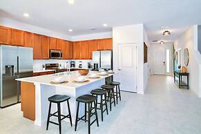 Upstay - 18-guest Mansion w Pool Games Cinema