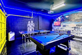 Upstay - 18-guest Mansion w Pool Games Cinema