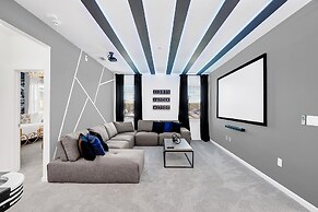 Upstay - 20-guest-all-theme-rooms-pool-spa-theatre