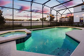 Upstay - 20-guest-all-theme-rooms-pool-spa-theatre