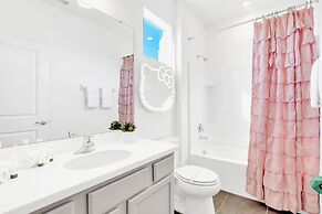 Upstay - 20-guest-all-theme-rooms-pool-spa-theatre