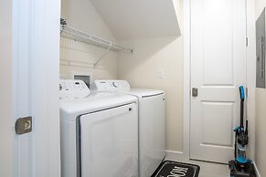 Upstay - Disney Themed House - Sleeps 16