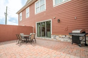 Upstay - Disney Themed House - Sleeps 16