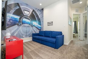 Upstay - Disney Themed House - Sleeps 16