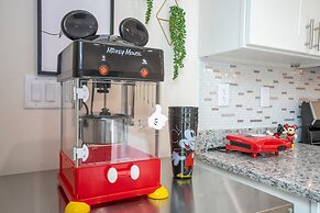 Upstay - Disney Themed House - Sleeps 16