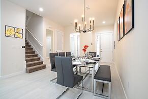 Upstay - Disney Themed House - Sleeps 16