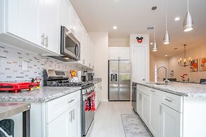 Upstay - Disney Themed House - Sleeps 16