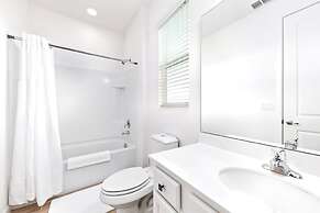 20 Guest Family-friendly Mansion at Sonoma Resort