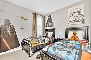 18 Guest Resort Home - Pool BBQ - Near Disney