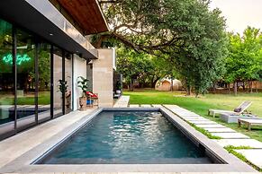 Eastside Mansion Pool Rainey St 7 min Drive