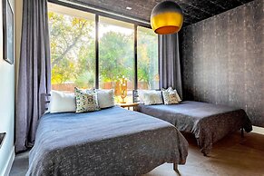 Eastside Mansion Pool Rainey St 7 min Drive