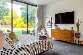 Eastside Mansion Pool Rainey St 7 min Drive