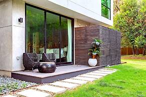 Eastside Mansion Pool Rainey St 7 min Drive