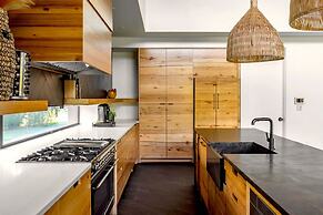 Eastside Mansion Pool Rainey St 7 min Drive