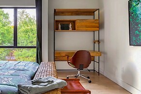 Eastside Mansion Pool Rainey St 7 min Drive