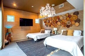 Eastside Mansion Pool Rainey St 7 min Drive